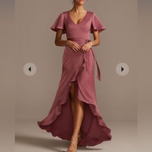 David’s Bridal Flutter Sleeve Crepe Satin Ruffle - size 8